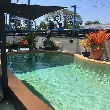 Black Marlin Motel Innisfail Esterno foto